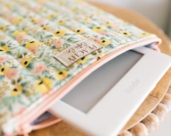 Rosa in Cream Kindle Paperwhite Sleeve, Quilted Zipper Kindle Pouch, Kindle Sleeve with Pocket, Kindle Sleeve with Ruffles, Rifle Paper Co