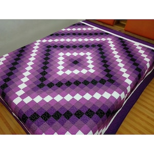 Queen quilt purples