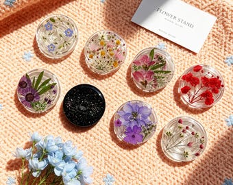Real Flower Resin Phone Grip,Magnetic Grip For Kindle,Handmade Pressed Four Leaf Phone Base,Cute Fern Leaves Baby's Breath Folding Grip