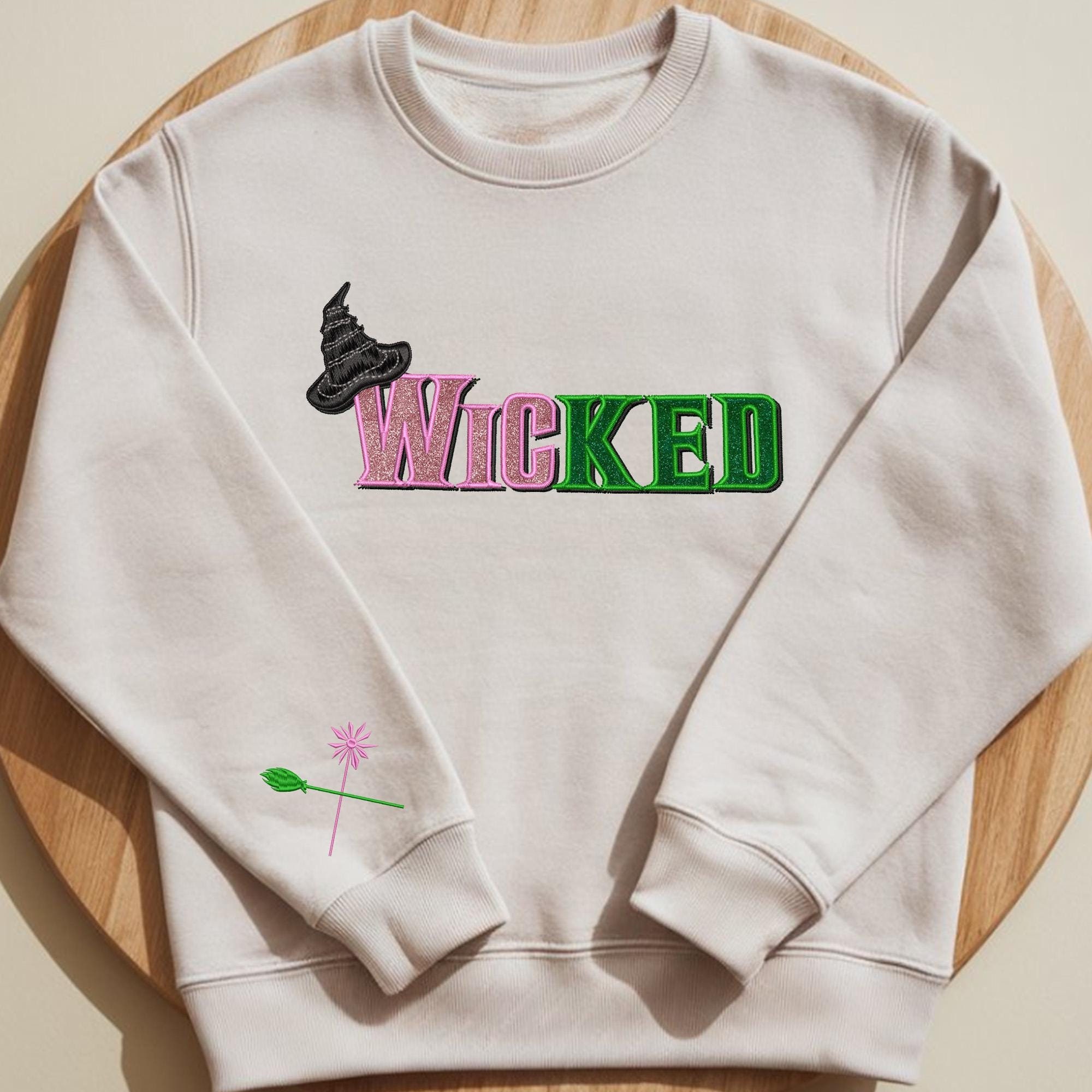 【CPGN STUDIO】Glitter Holly Embroidery Sweatshirt Embroidered Holly Sweatshirt, Embroidered Christmas