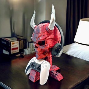 Skull Controller & Headphone Stand: Gamer Desk Organizer