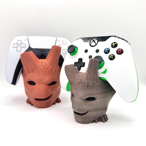 Controller Stand - Gaming Organizer and Holder for PS5/Xbox - Perfect Gift for Him, Ideal for Gamers & Controllers Storage.