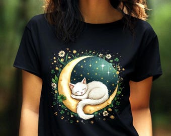 T-shirt met slapende kat en maan | Hemels katje unisex T-shirt | Cadeau voor kattenliefhebbers