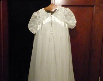 Vintage Shadowline White Peignoir Set Nightgown and Robe, Wedding, Lace and Chiffon