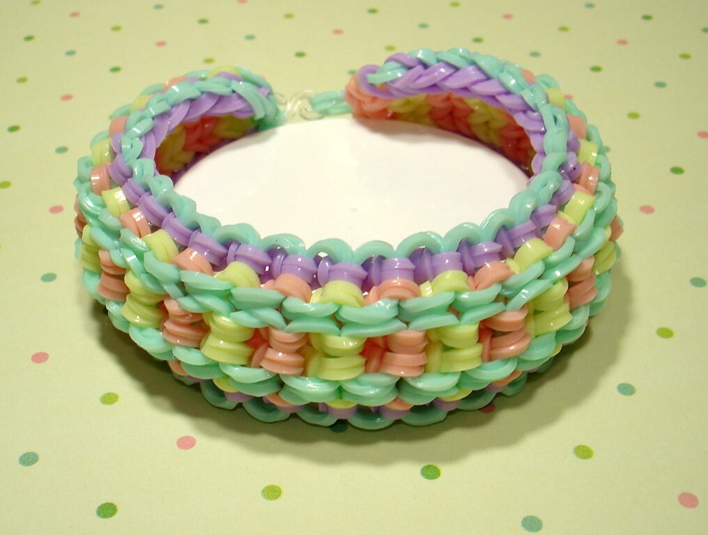 Rainbow Loom 8150pc Pastel Bracelet Making Kit