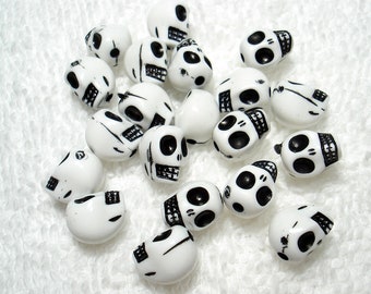 White Opaque Black Acrylic Skull 10x8x9mm Beads (Qty 20) - B6247