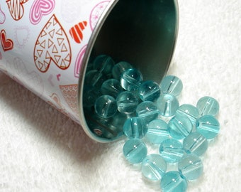 Shades of Aqua Blue Transparent Glass Round 8mm Beads Qty 32 - B7652