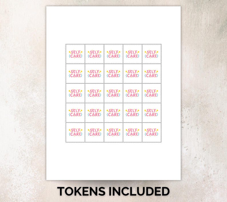 Puede incluir: Una hoja de papel blanca con una cuadr&iacute;cula de peque&ntilde;os cuadrados, cada uno con la etiqueta "SELF CARE" en texto colorido. Las palabras "TOKENS INCLUDED" est&aacute;n impresas en la parte inferior en negro.