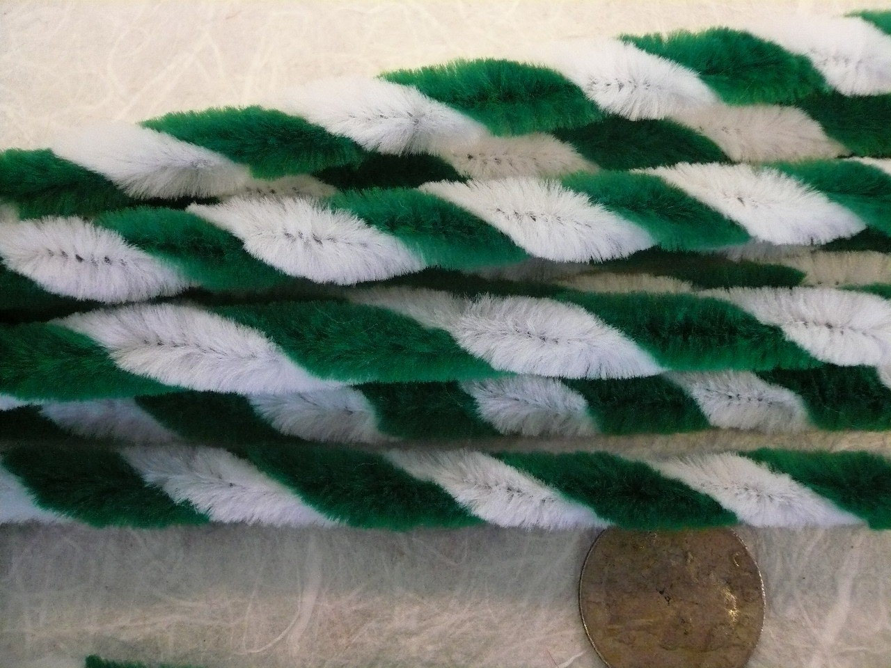 Vintage Green and White Chenille Stems 10 mm (12)