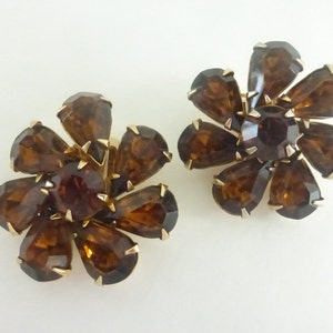 Vintage Mid-Century Clip On Earrings Weiss Signed Dark Topaz Rhinestones image 1