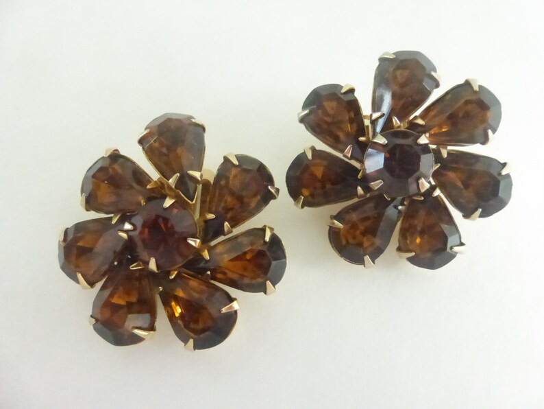 Vintage Mid-Century Clip On Earrings Weiss Signed Dark Topaz Rhinestones image 1