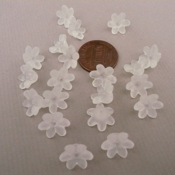 Vintage Mid-Century Lucite Flower Beads Frosted White (25) NOS