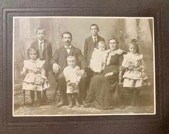 Antique Family Photo Cabinet Card with 6 Children  CC689   Free Shipping