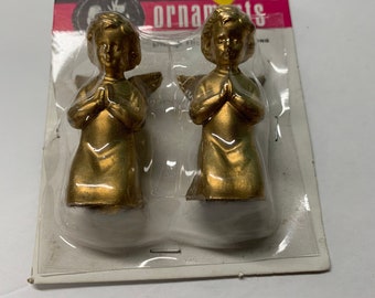 Vintage Pair of Gold Plastic Praying Angels Panorama Ornaments From Hong Kong New in Package