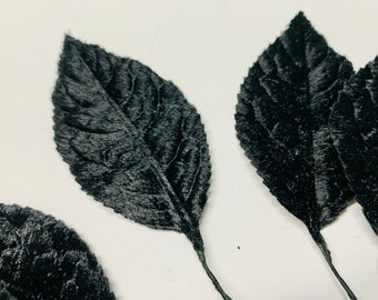 Vintage Mid-Century Black Velvet Leaves   VLB341   Free Shipping