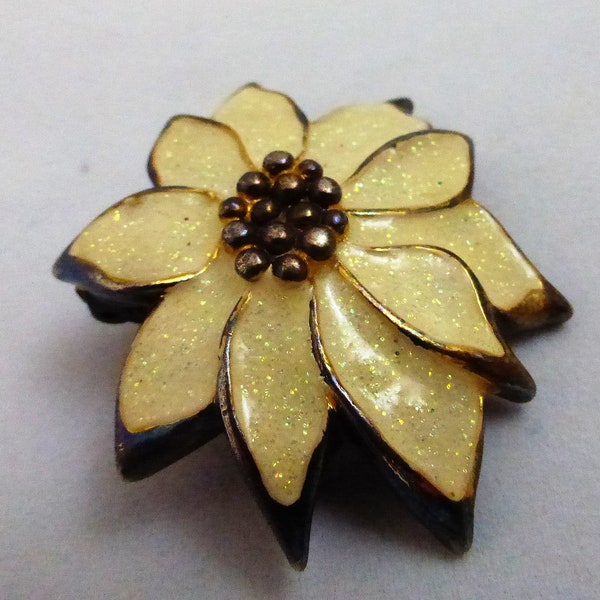 Vintage Mid-Century Small Enamel White Poinsettia Pendant Brooch