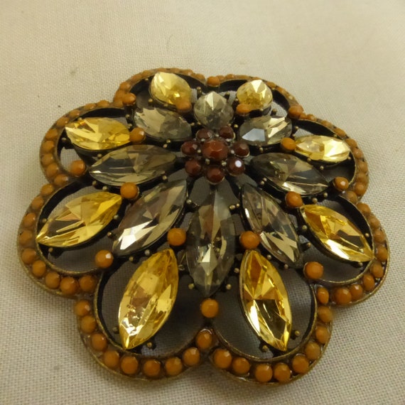 Vintage Large Rhinestone and Faceted Glass Brooch… - image 4