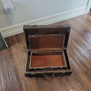 Vintage Style Decorative Wood & Leather Storage Trunks Suitcase Pair Brown Stack image 12