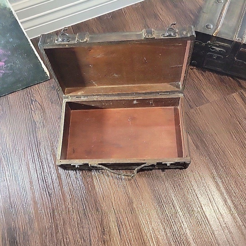 Vintage Style Decorative Wood & Leather Storage Trunks Suitcase Pair Brown Stack image 6