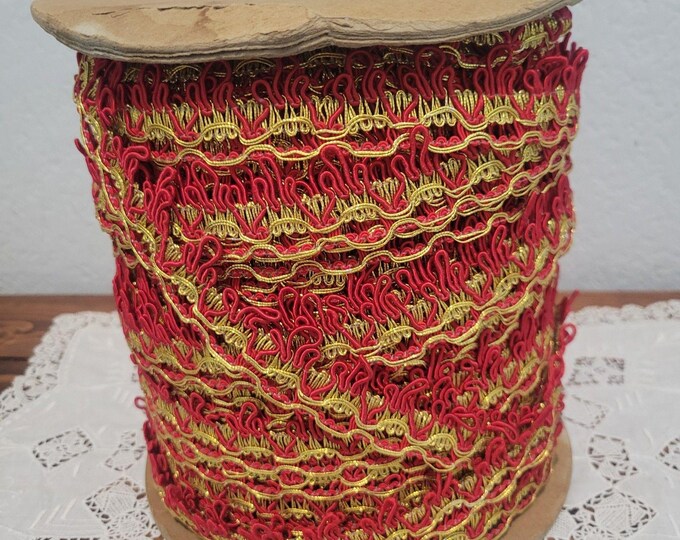 Vintage Red & Gold Metallic Woven Lace Trim, Holiday Sewing, 26 yds
