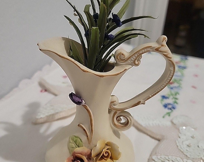 Vintage Capodimonte Neopolitan Porcelain Bud Vase With Applied Flowers & Handle