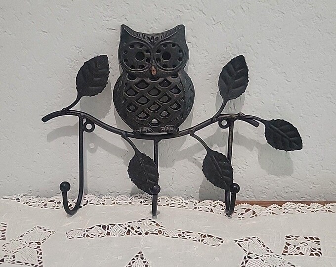 Cast Iron Owl Multi Hook Wall Hanger for Keys Coats Hats Decorative 3-Hook