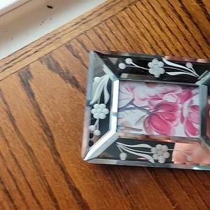 Vtg Beveled Venetian Style Etched Mirror Glass Picture Photo Frame 2x3" cottage image 4