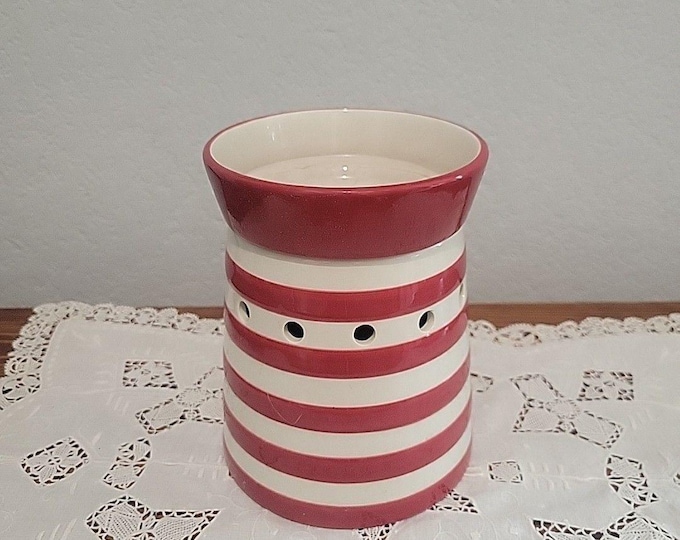 Scentsy Warmer Candy Shoppe: Red & White Stripes, Full Size (2009)