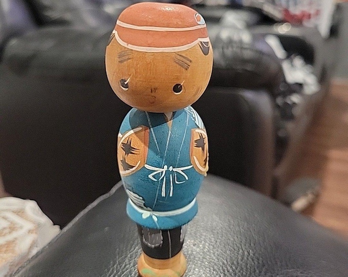 Vintage Wooden Japanese Kokeshi Bobblehead Doll 4.5" Tall