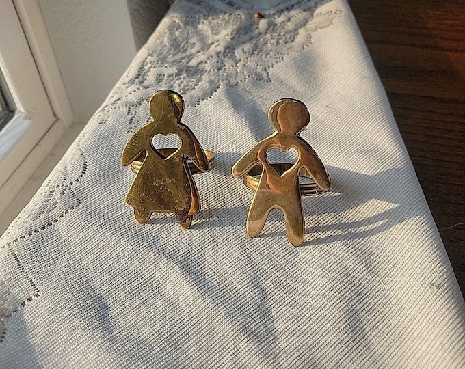 Pair of Vtg Napkin ring holders Solid Brass people w/heart cut out RARE Boy/Girl