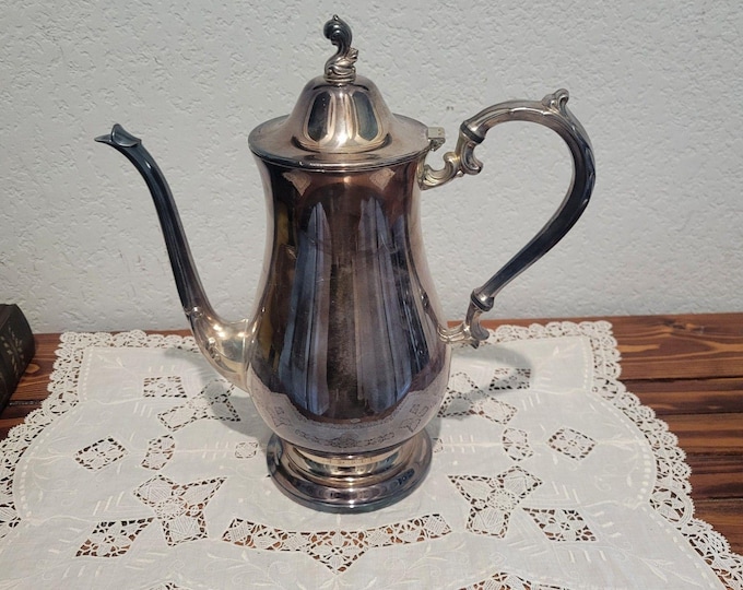Vtg Oneida Silver Plate Coffee Tea Pot 10.75" Hinged Teapot round base US made