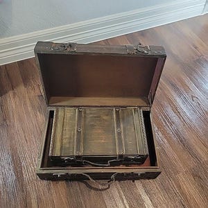 Vintage Style Decorative Wood & Leather Storage Trunks Suitcase Pair Brown Stack image 13