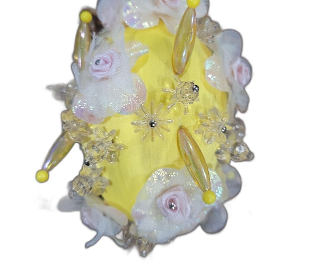 Vtg Ornate Easter Egg Handmade Beaded Push Pin Satin Basket Filler Yellow Egg