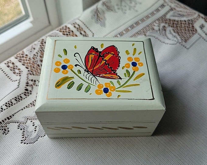 Vtg Folk Art Mexican Wood Hand Painted Flowers Butterfly Trinket Jewelry Box SM