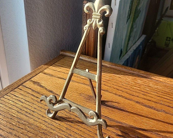 Vtg Small Brass Scroll Folding Easel Plate Picture Stand 7 India Fleur De Lis