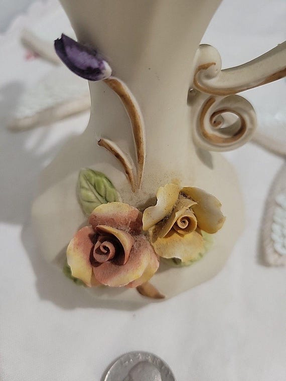 フラワーベース カポディモンテ　ヴィンテージ ヴィンテージ カポディモンテ ナポリタン 磁器 花瓶、花とハンドル付き