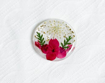 Real Daisy Flower Magnetic Phone Grip, Dried Mushroom Plant Grip,Pressed Strawberry Fruit Phone Holder, Phone Accessories Kindle Magnet Grip