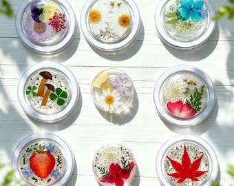 Real Daisy Flower Magnetic Phone Grip, Dried Mushroom Plant Style, Pressed Strawberry Fruit Phone Holder Accessories Kindle Magnet Base