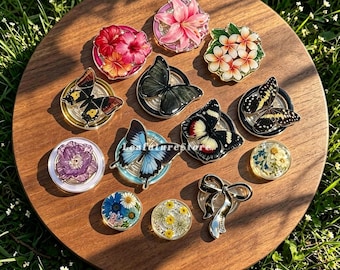 Lily Plumeria Butterfly Resin Phone Grip, Handmade Floral Megnetic Grip,Botanical Phone Accessory, Kindle Reader Gift,Magnet Base For Kindle