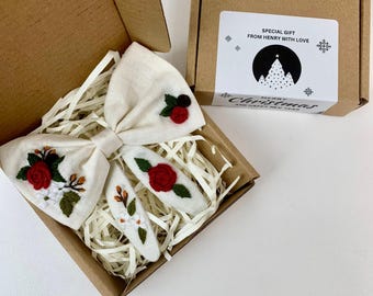 Embroidered Christmas Hair Bow & Pins Set, Personalized Floral Hair Accessories