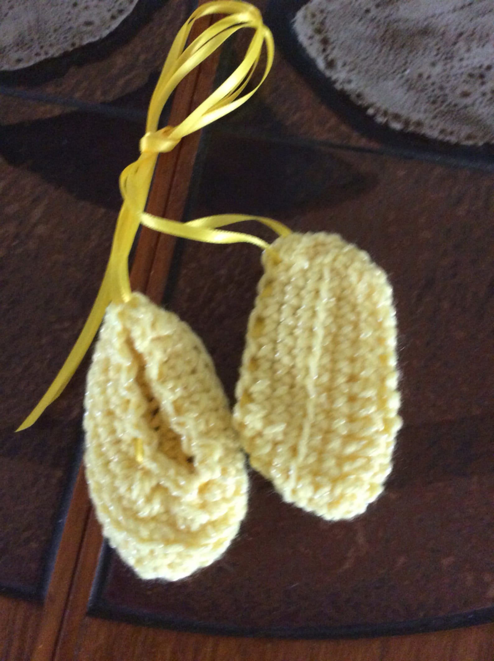 yellow and whit ballet outfit with shoes for 18