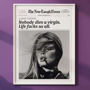 誰も処女のまま死なない、トレンディな新聞プリント、ニューヨークタイムズの壁アート、ビンテージバーカート、レトロな女子寮の部屋、アファメーションポスター