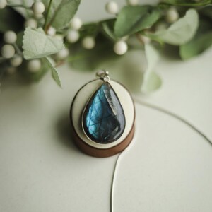 Labradorite Pendant with Sterling Silver Neckalce, 925 Sterling Silver, Labradorite Necklace, Genuine Labradorite, Labradorite jewelry