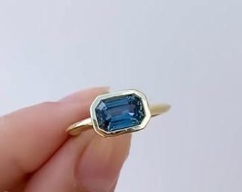 Solitaire Wedding Ring, East To West Emerald Shape Engagement Ring, Blue Sapphire Gemstone Ring, Bezel Set Ring, September Birth Stone Ring