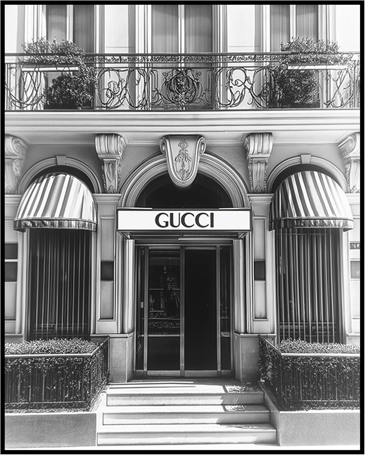 Posterizer 1 pcs - black and white luxury fashion store front 1 - Photography Art-Retro Art - Gift for Women, Fashionistas, Designers