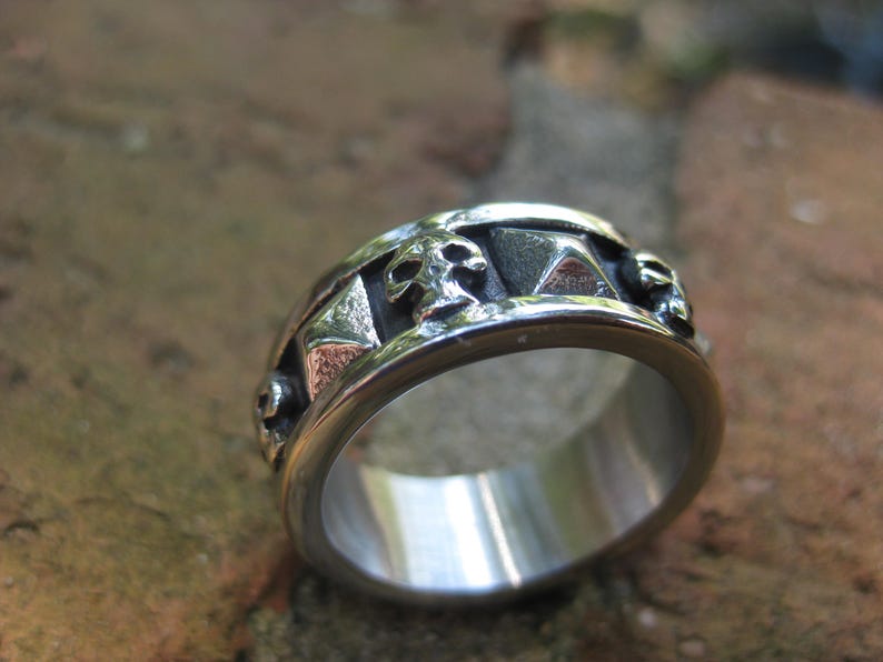 Metaphysical Ring of the High Priest VAMPIRE Transformation ...