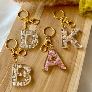 Handgefertigt | echte Blumen | personalisierbar | Schlüsselanhänger | Buchstabe | Zahl | Geschenkidee