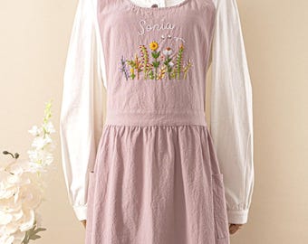 Hand Embroidered Floral Apron With Pockets for Women: Gardening Kitchen Cooking Apron