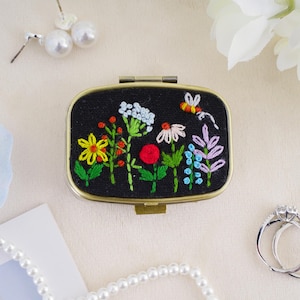 Personalized Hand-Embroidered Jewelry Box: Portable Ring Storage Box with Mirror Bridesmaid Gift image 12