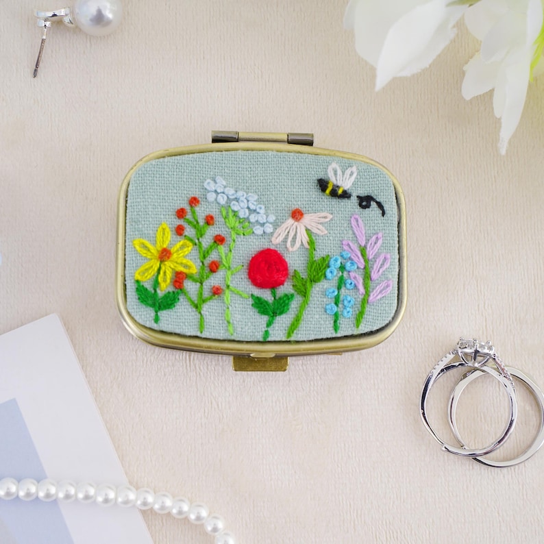 Personalized Hand-Embroidered Jewelry Box: Portable Ring Storage Box with Mirror Bridesmaid Gift image 10